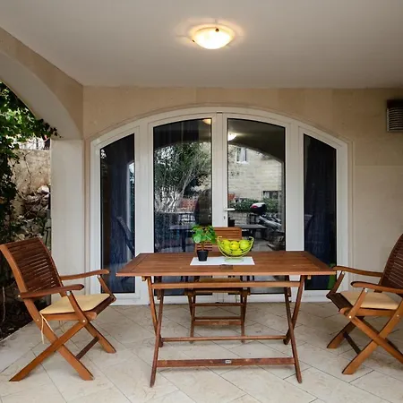 Apartman Supetar Apartment Supetar